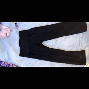 lululemon cropped leggings